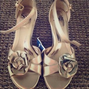 Söfft Golden leather sandals